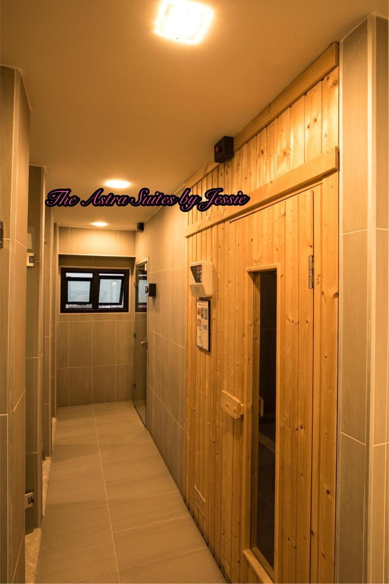 The Astra Suites Chiang Mai Exterior photo