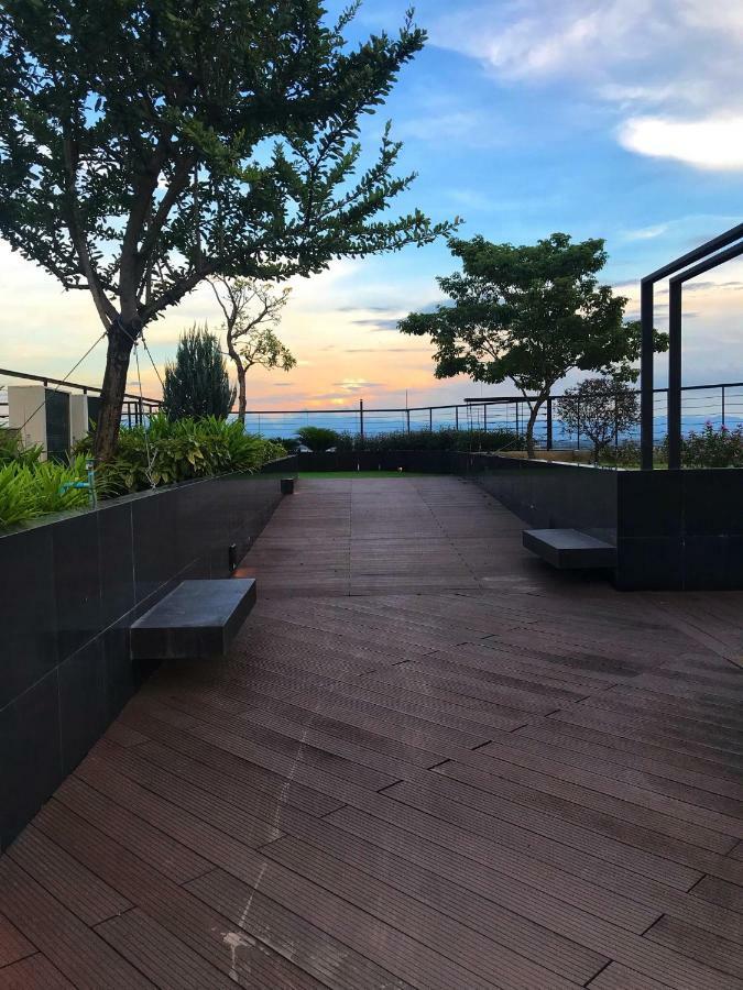 The Astra Suites Chiang Mai Exterior photo