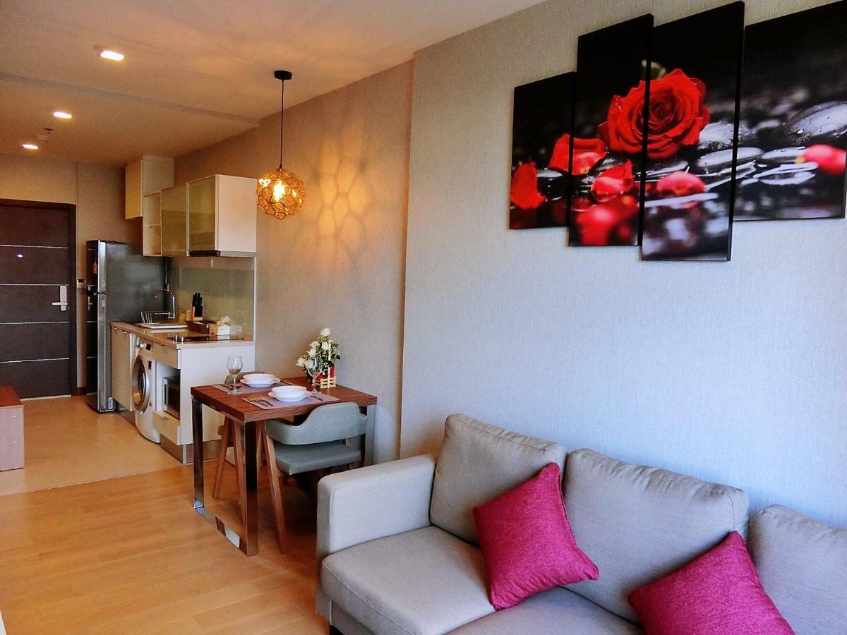 The Astra Suites Chiang Mai Exterior photo